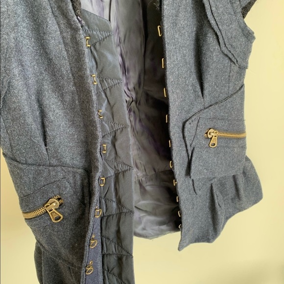 Nanette Lepore Cap Sleeve Corset Charcoal Jacket - Picture 5 of 8